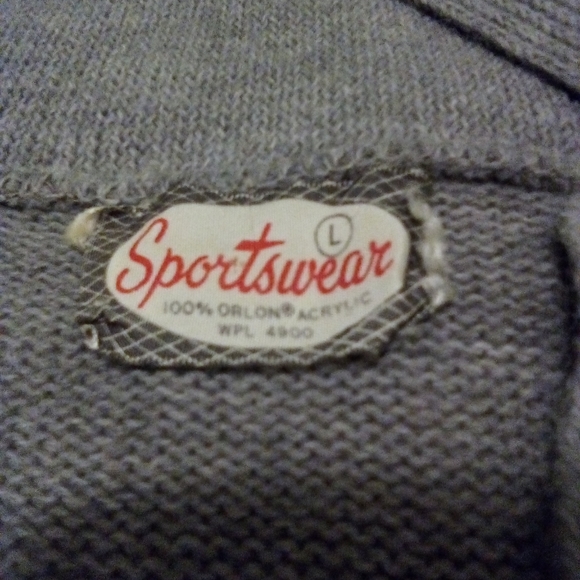 Int Ladies Garment Sportswear Gray Black and White Collared Sweater Size Large - Picture 2 of 16